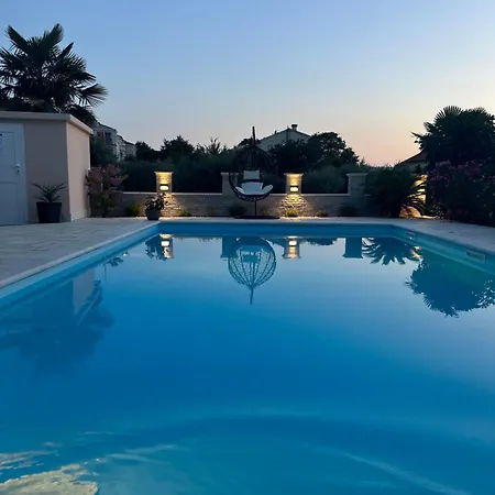 Holiday House Serenity Malinska Exteriér fotografie